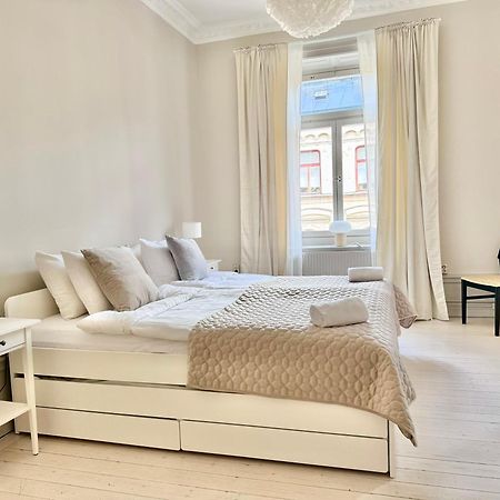 Laegenhet Med Fantastiskt Laege Lägenhet Stockholm Exteriör bild